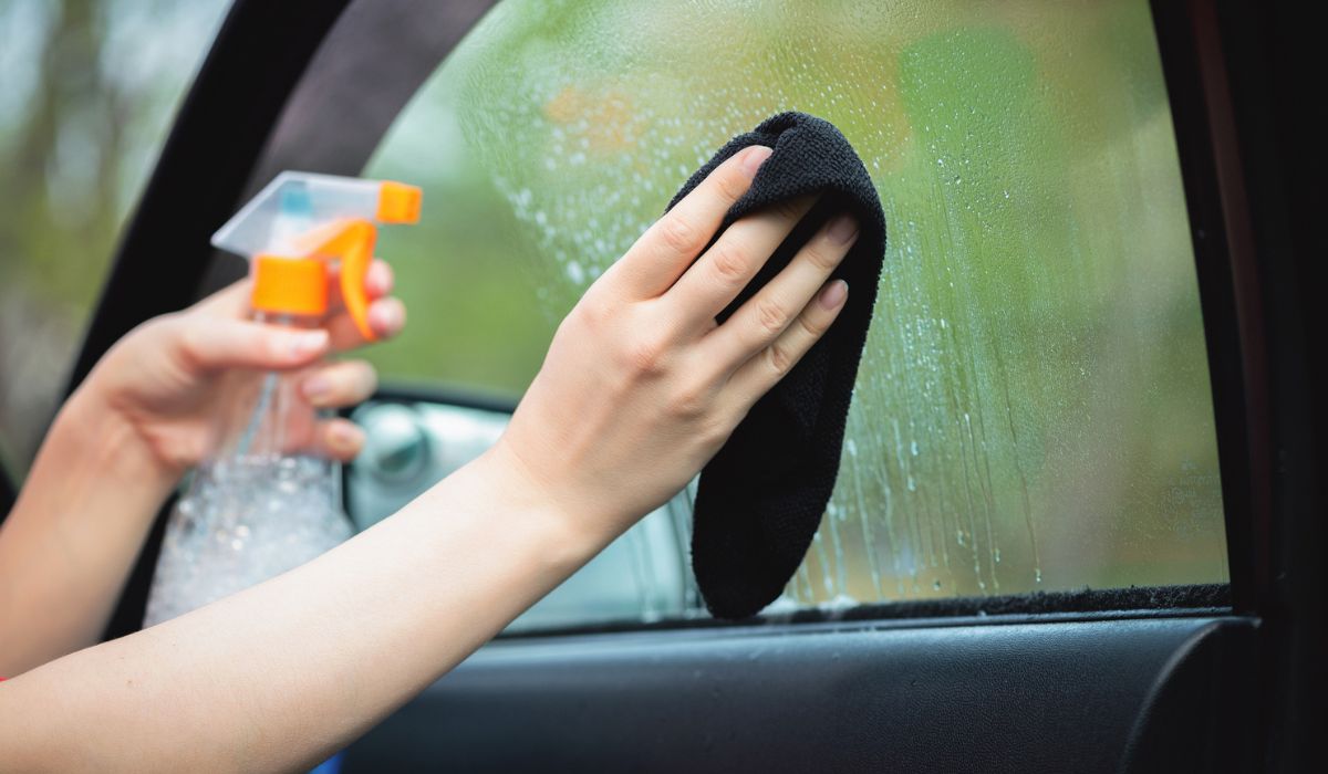Should You Use Alcohol To Clean Car Windows? Glass Helper