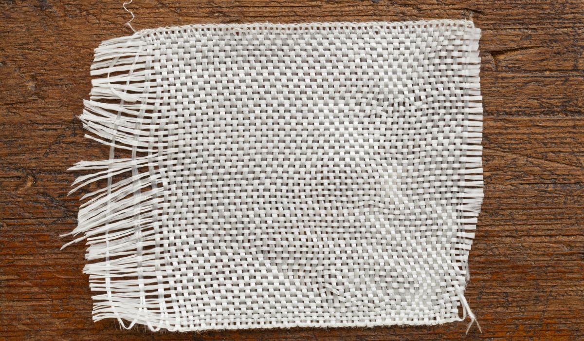 Fiberglass cloth patch